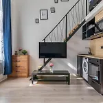 Cool Apartement In Budapest